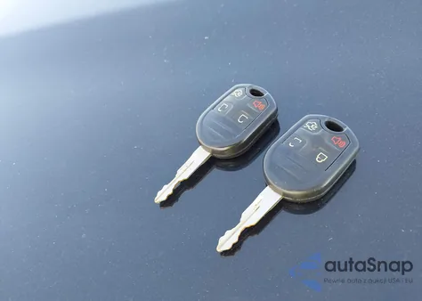 2014 Ford Taurus Se z USA, uszkodzony, nr VIN 1FAHP2D83EG178449